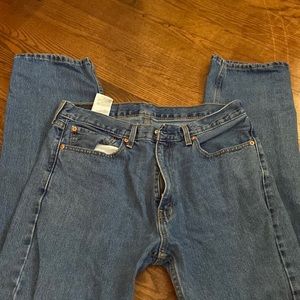 Levi’s 505  36 x 32 jeans in great shape. Durable old school Levi material